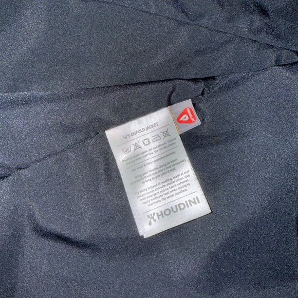 Houdini Enfold Jacket - Picture 6 of 7